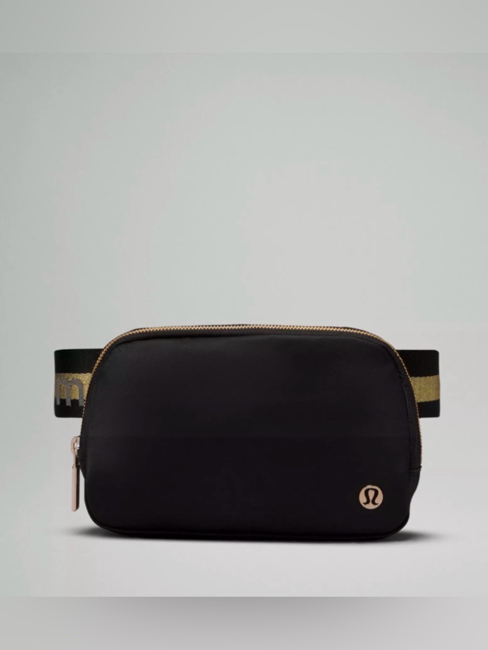 Lululemon Everywhere Belt Bag 1L Black/Gold Wordmark
